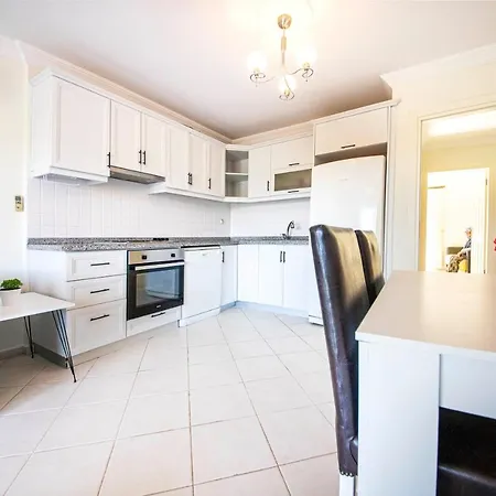 Marvelous Flat 650 M To The With Shared Pool And Terrace In Bodrum *